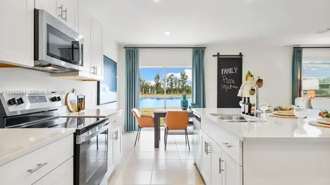 6506 Equinox Lane North Fort Myers FL 33917