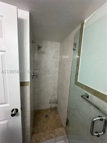4713 NW 7th Street Miami FL 33126