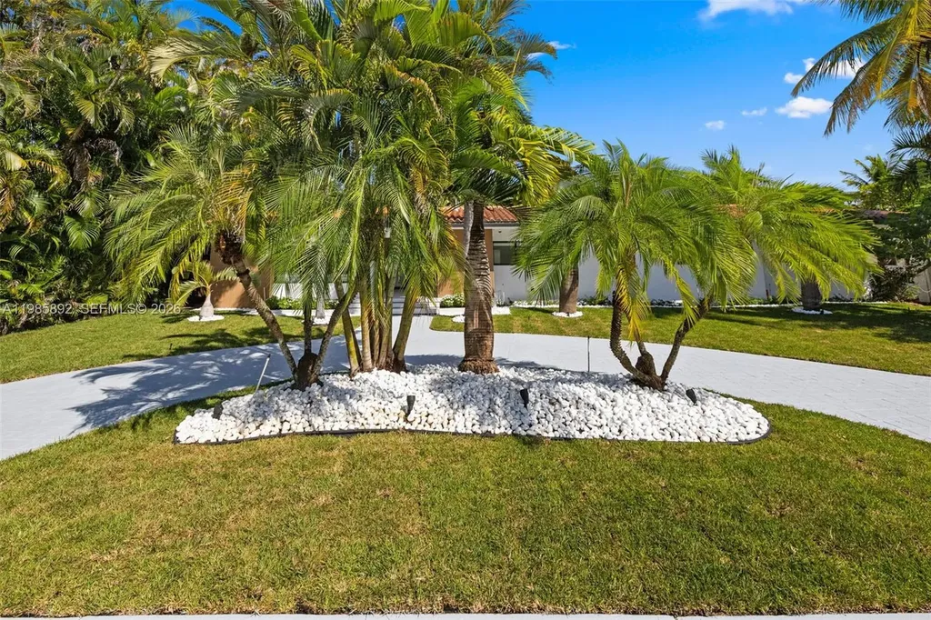 1117 Adams Street Hollywood FL 33019