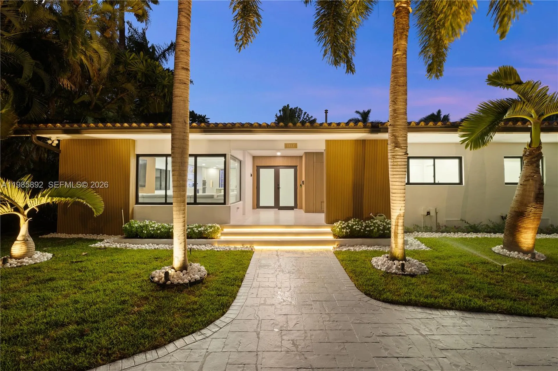 1117 Adams Street Hollywood FL 33019