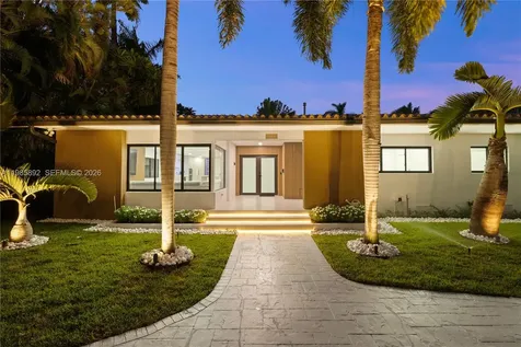 1117 Adams Street Hollywood FL 33019