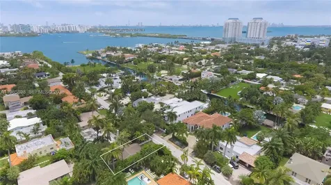 1045 NE 84th Street Miami FL 33138