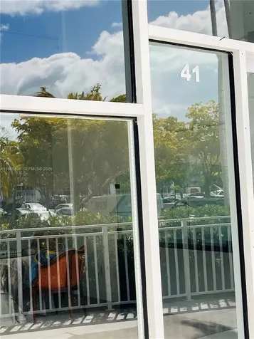 260 Crandon Boulevard Key Biscayne FL 33149