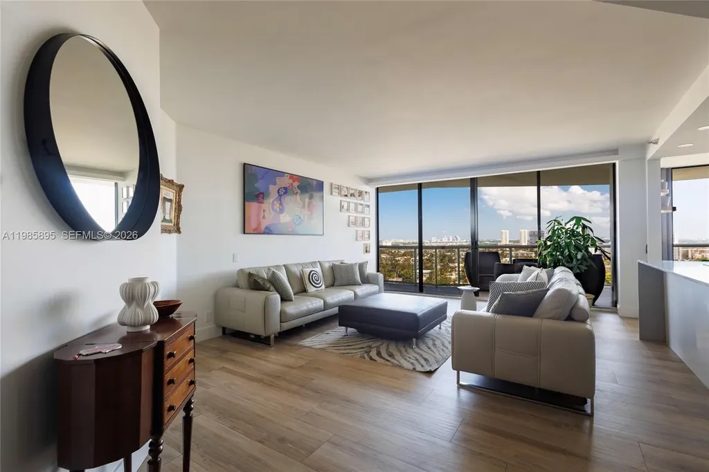 3640 Yacht Club Drive Aventura FL 33180
