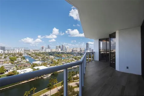 3640 Yacht Club Drive Aventura FL 33180