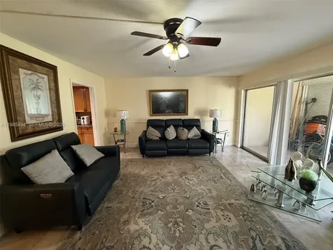 4136 Inverrary Drive Lauderhill FL 33319