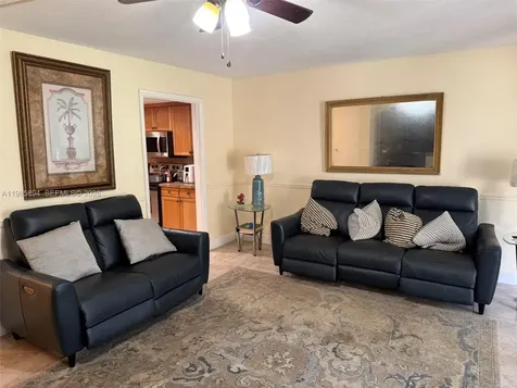 4136 Inverrary Drive Lauderhill FL 33319
