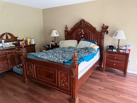 4136 Inverrary Drive Lauderhill FL 33319