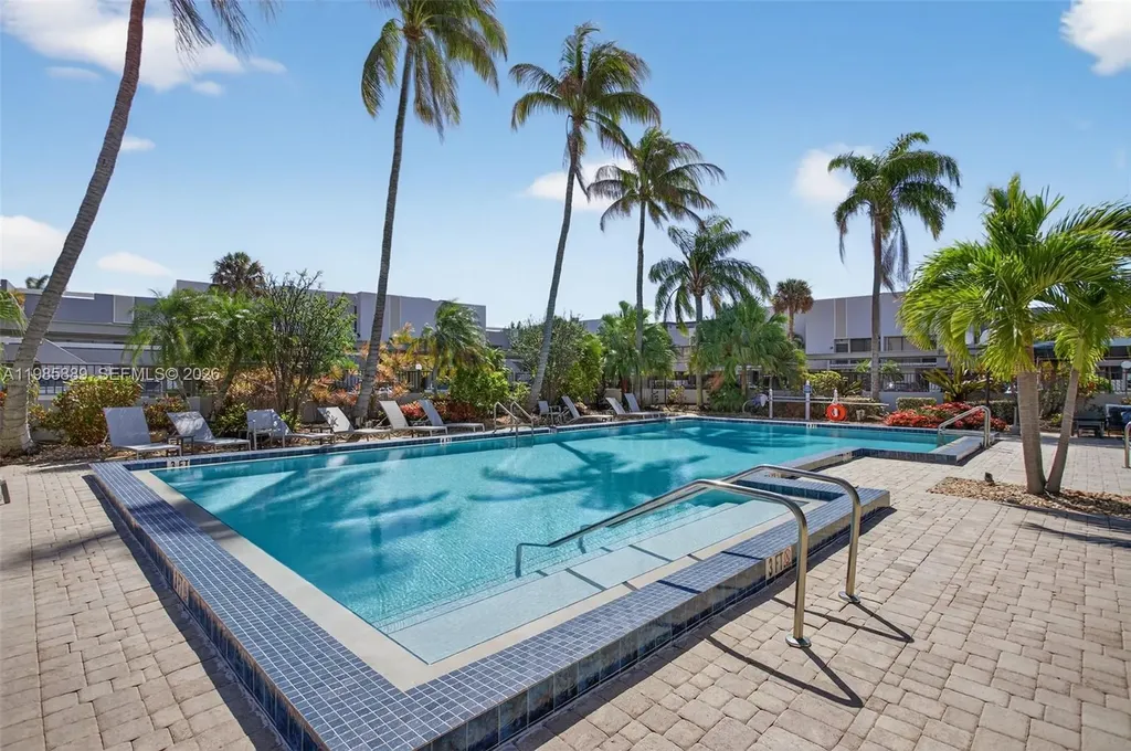 1100 SE 5th Court Pompano Beach FL 33060