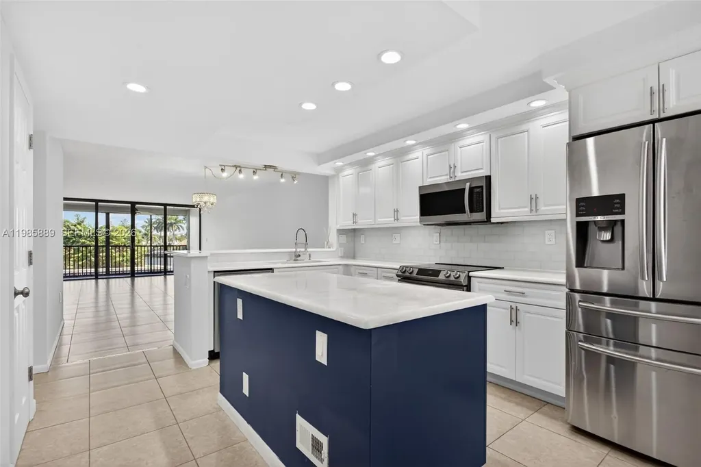 1100 SE 5th Court Pompano Beach FL 33060