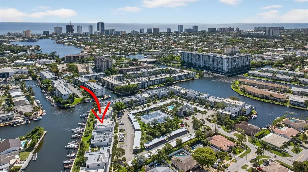 1100 SE 5th Court Pompano Beach FL 33060