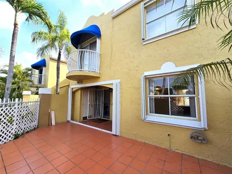 365 NW 85th Court Miami FL 33126