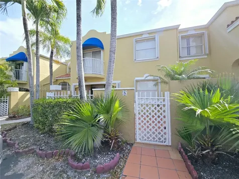 365 NW 85th Court Miami FL 33126