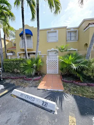 365 NW 85th Court Miami FL 33126