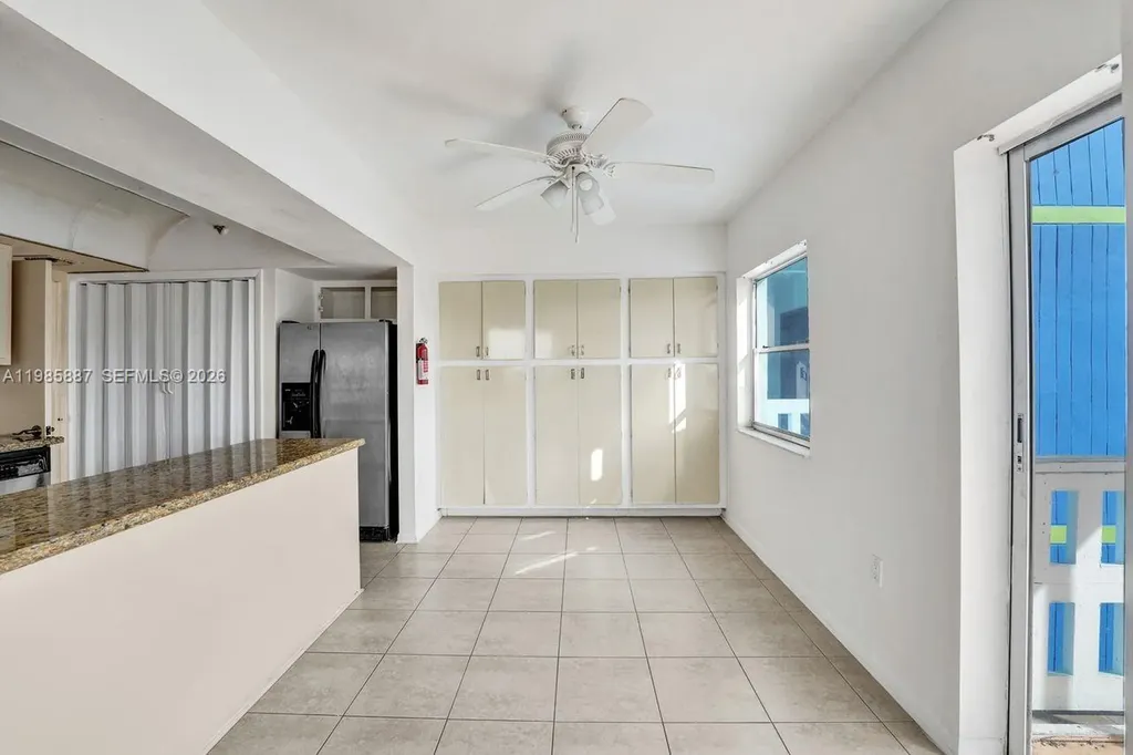 4001 Hillcrest Drive Hollywood FL 33021
