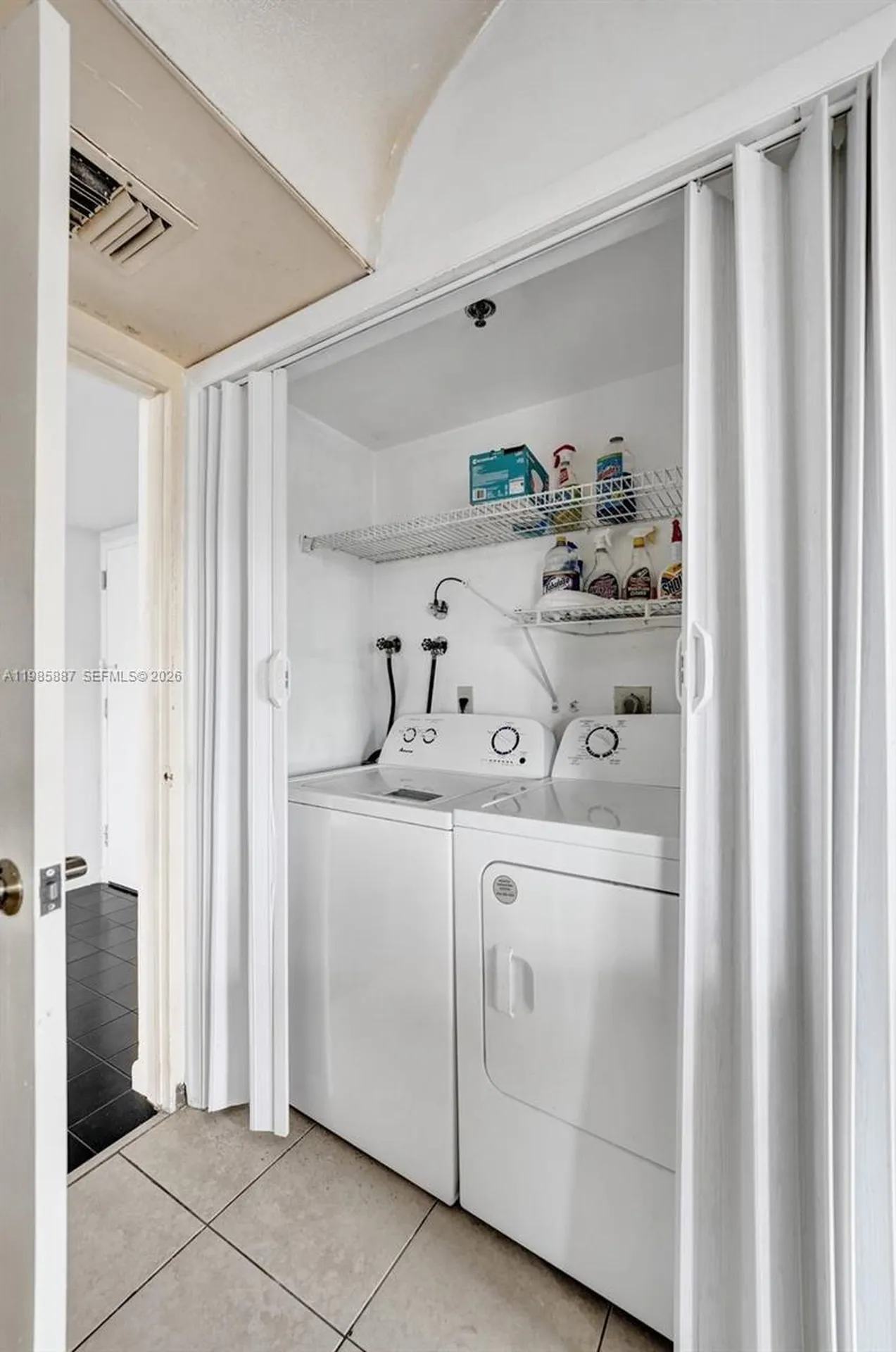 4001 Hillcrest Drive Hollywood FL 33021
