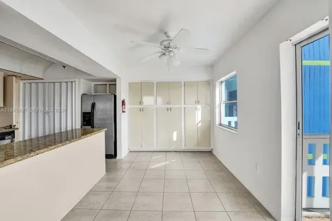 4001 Hillcrest Drive Hollywood FL 33021