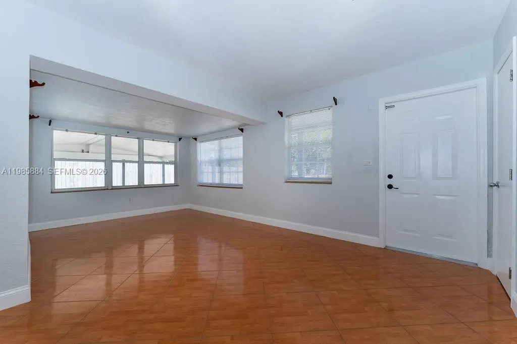 1474 NE 48th Court Pompano Beach FL 33064