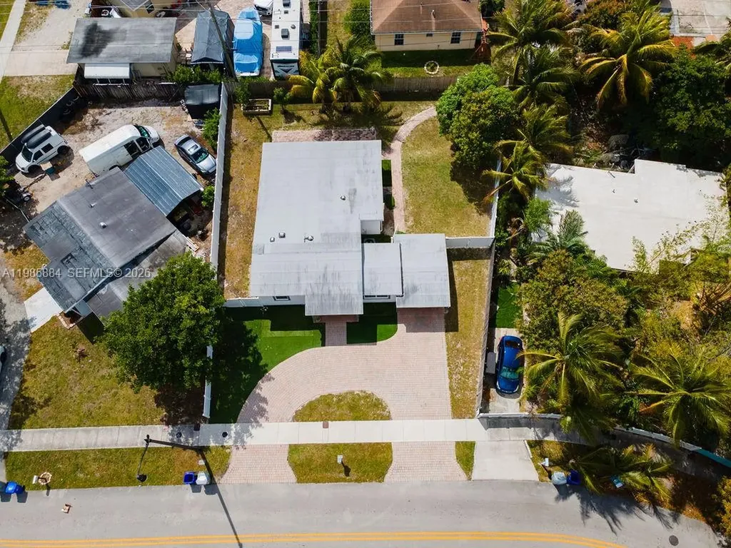 1474 NE 48th Court Pompano Beach FL 33064