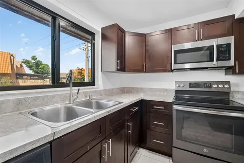 1451 NW 92nd Avenue Pembroke Pines FL 33024