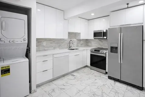 290 W 174th Street Sunny Isles Beach FL 33160