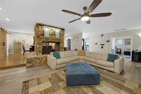 18645 SW 293rd Terrace Homestead FL 33030