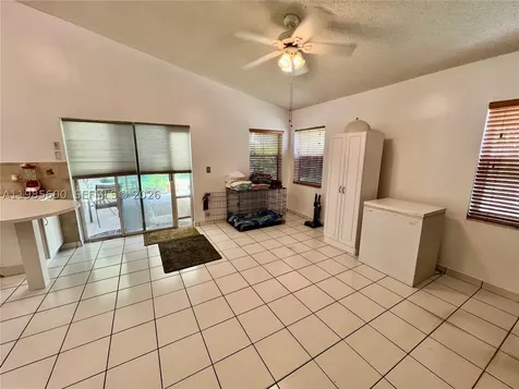 2102 NW 193rd Avenue Pembroke Pines FL 33029