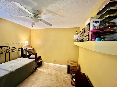 2102 NW 193rd Avenue Pembroke Pines FL 33029
