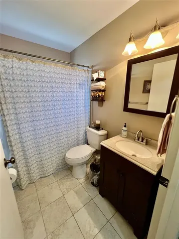 2102 NW 193rd Avenue Pembroke Pines FL 33029