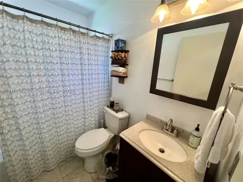 2102 NW 193rd Avenue Pembroke Pines FL 33029