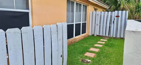 2102 NW 193rd Avenue Pembroke Pines FL 33029