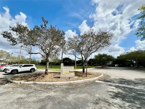2102 NW 193rd Avenue Pembroke Pines FL 33029