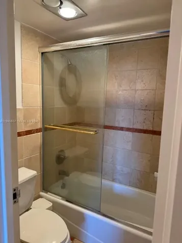 3675 N Country Club Drive Aventura FL 33180