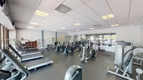 3675 N Country Club Drive Aventura FL 33180