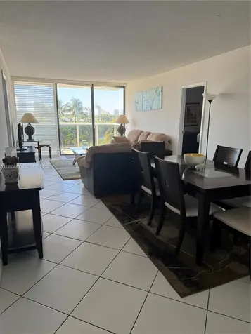 3675 N Country Club Drive Aventura FL 33180