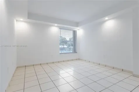 9405 W Flagler Street Miami FL 33174