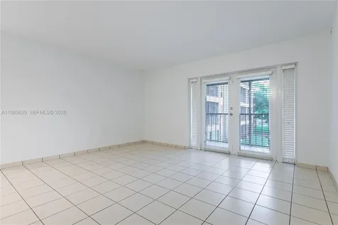 9405 W Flagler Street Miami FL 33174