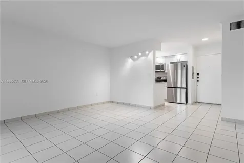 9405 W Flagler Street Miami FL 33174