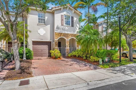 22424 SW 89th Path Cutler Bay FL 33190