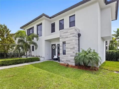 8281 NW 48th Terrace Doral FL 33166
