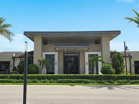 8281 NW 48th Terrace Doral FL 33166