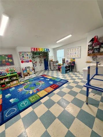 4537 W Broward Boulevard Plantation FL 33317