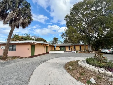 4537 W Broward Boulevard Plantation FL 33317