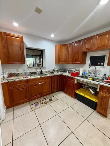 4537 W Broward Boulevard Plantation FL 33317