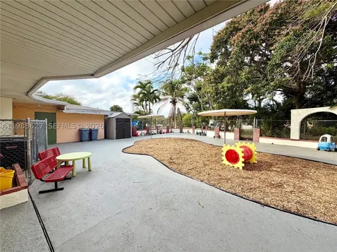 4537 W Broward Boulevard Plantation FL 33317