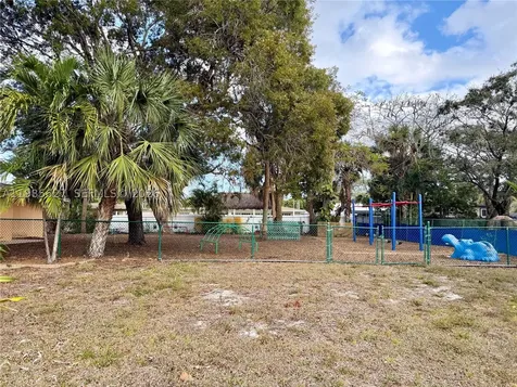4537 W Broward Boulevard Plantation FL 33317