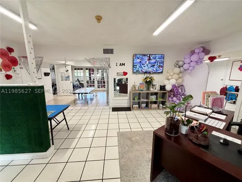 4537 W Broward Boulevard Plantation FL 33317