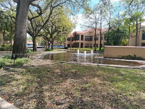15495 N Miami Lakeway N Miami Lakes FL 33014