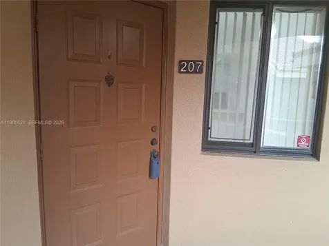 15495 N Miami Lakeway N Miami Lakes FL 33014