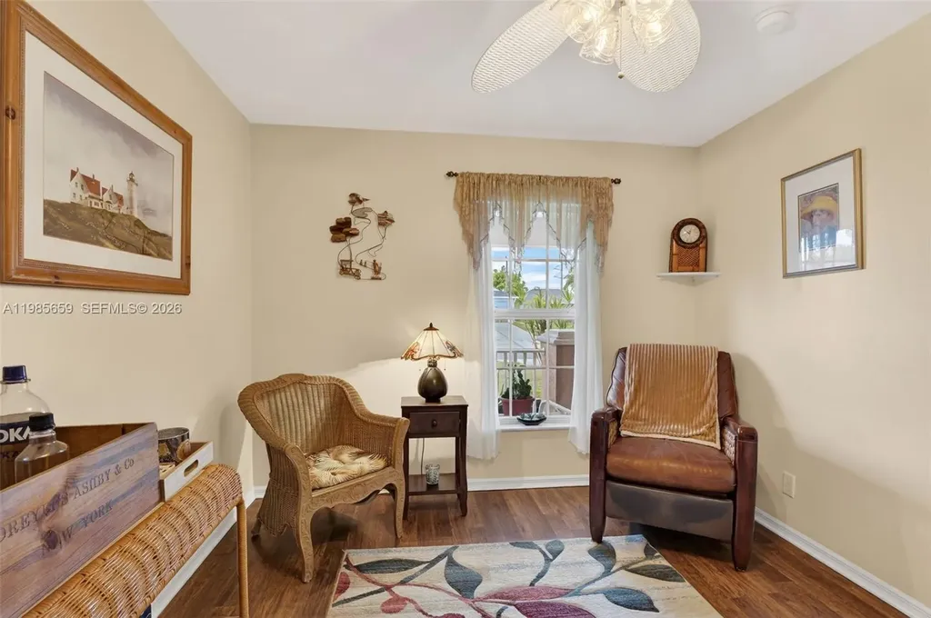 2707 NE 5th Avenue Other City - In The State Of Florida FL 33909